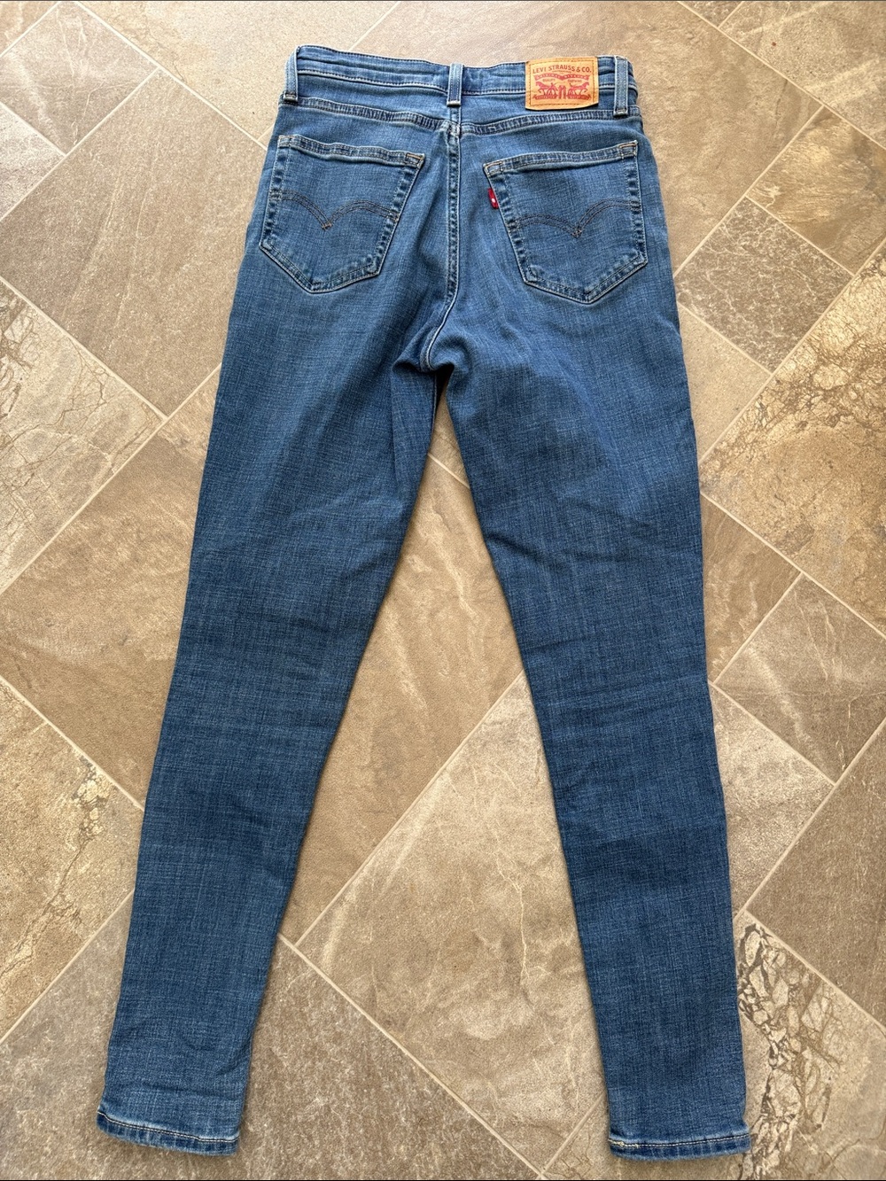 Levi’s 721 high-rise skinny size 27 Classic High-Rise Blue Women's Skinny Jeans